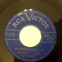 Chattanooga Choo Choo / A String of Pearls