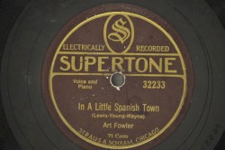 In a Little Spanish Town / Just a Bird's Eye View (Of My Old Kentucky Home)