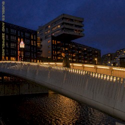Bubbles and Zeppelins