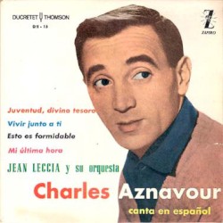 Charles Aznavour canta en español