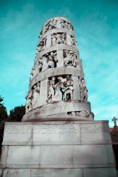 Monument of Disambiguation