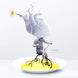 Kiss from the darkness