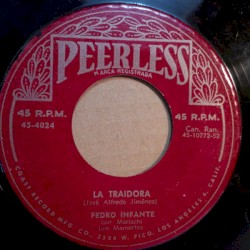 La traidora / La tertulia