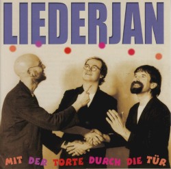 Mit der Torte durch die Tür