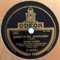 Jumpin' at the "Badewanne" / Jumping With Symphony Sid