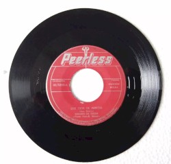 Los ojos de Pancha / Cama de piedra