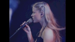 Lose My Head (Live at Lodge Room)