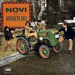 Novi in Wonderland