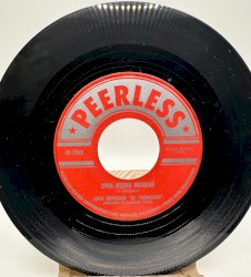 Otra negra Navidad / No puede ser