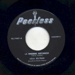 La enorme distancia / Para morir iguales