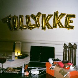 TILLYKKE