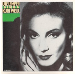 Ute Lemper Sings Kurt Weill