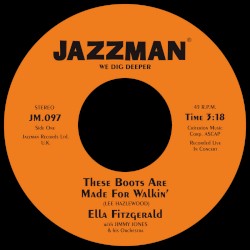 These Boots Are Made for Walkin' / Ces Bottes Sont Faites Pour Marcher