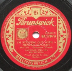 I'm Stepping Out With Memory To-Night / Sierra Sue