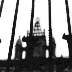 Monument of Empty Colours