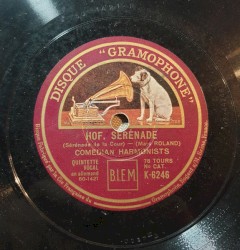 Marie, Marie / Hof-Serenade