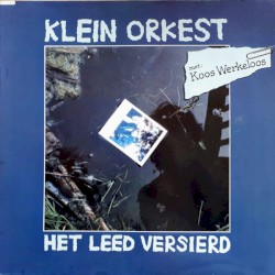 Het leed versierd