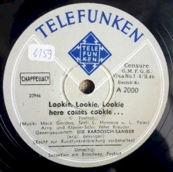 Lookie, Lookie, Lookie Here Comes Cookie / Sensation Am Broadway