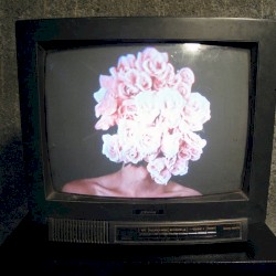 sing me something sweet to sleep to