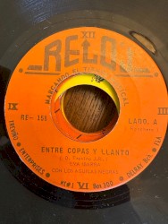 Entre copas y llanto / No conoces el amor