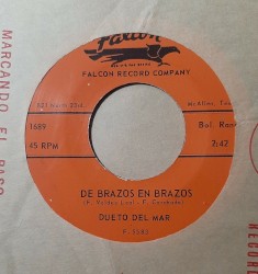 De brazos en brazos / Alma triste