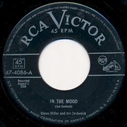 In the Mood / A String of Pearls