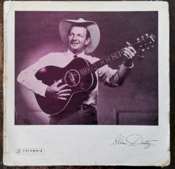 Slim Dusty Sings