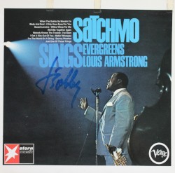 Satchmo Sings Evergreens