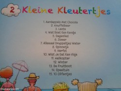 2 kleine kleutertjes