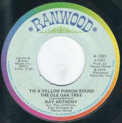 Tie a Yellow Ribbon Round the Ole Oak Tree / Shifting Whispering Sands