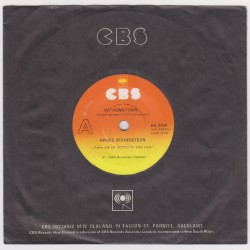 My Hometown / Santa Claus Is Comin’ to Town