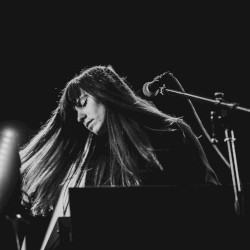 Never Come Back (LiVE At YOTASPACE)