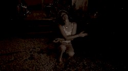 White Feather Hawk Tail Deer Hunter