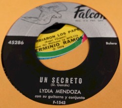 Un secreto / La última copa