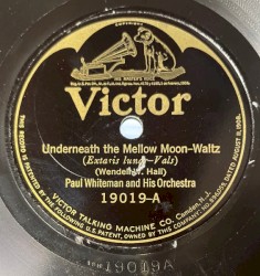 Underneath the Mellow Moon / Wonderful One