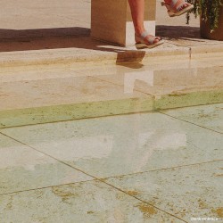 Ego ruki byli pokryty blagosloveniem