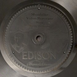 Mondaine / Chanson russe
