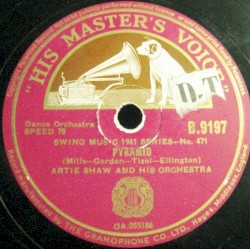 Pyramid / Chantez les bas