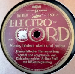 Vorne, hinten, oben und unten / Horch druff, pass uff