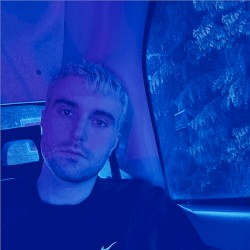 Clara (the night is dark)