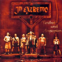 Verehrt und angespien