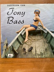 Successen van Tony Bass
