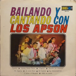 Bailando y cantando con Los Apson