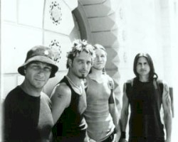 2003-12-07: Los Angeles, CA, USA