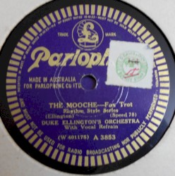 The Mooche / Sweet Chariot