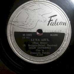 Luna azul / Pasito tún tún