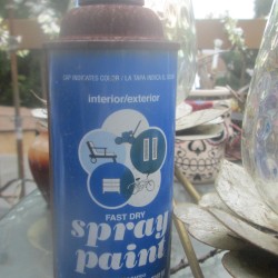 Using a Rusty Old Can of Spray Paint as a Radio Antenna