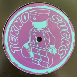 Tekno Sucks 100% DJ Y