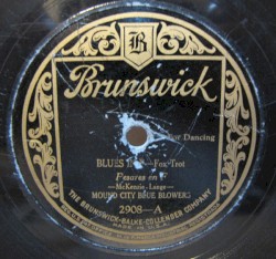 Blues in F / Wigwam Blues