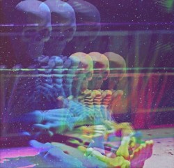 死と生は同じです (Death And Life Are The Same)